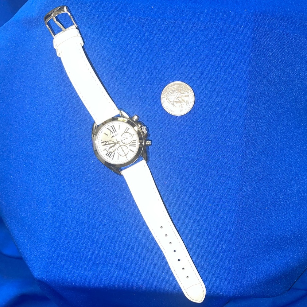 Megir faux croc-white